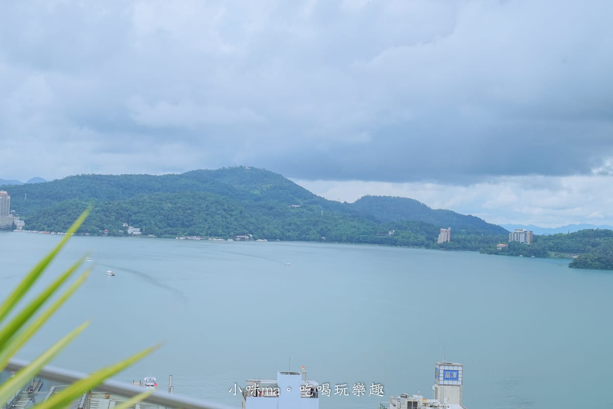 【南投住宿】日月潭力麗溫德姆溫泉酒店｜日月潭最棒的國際飯店，絕美湖景、無邊際泳池、溫泉雙湯池、室內親子館，一泊二食玩瘋了，日月潭親子飯店