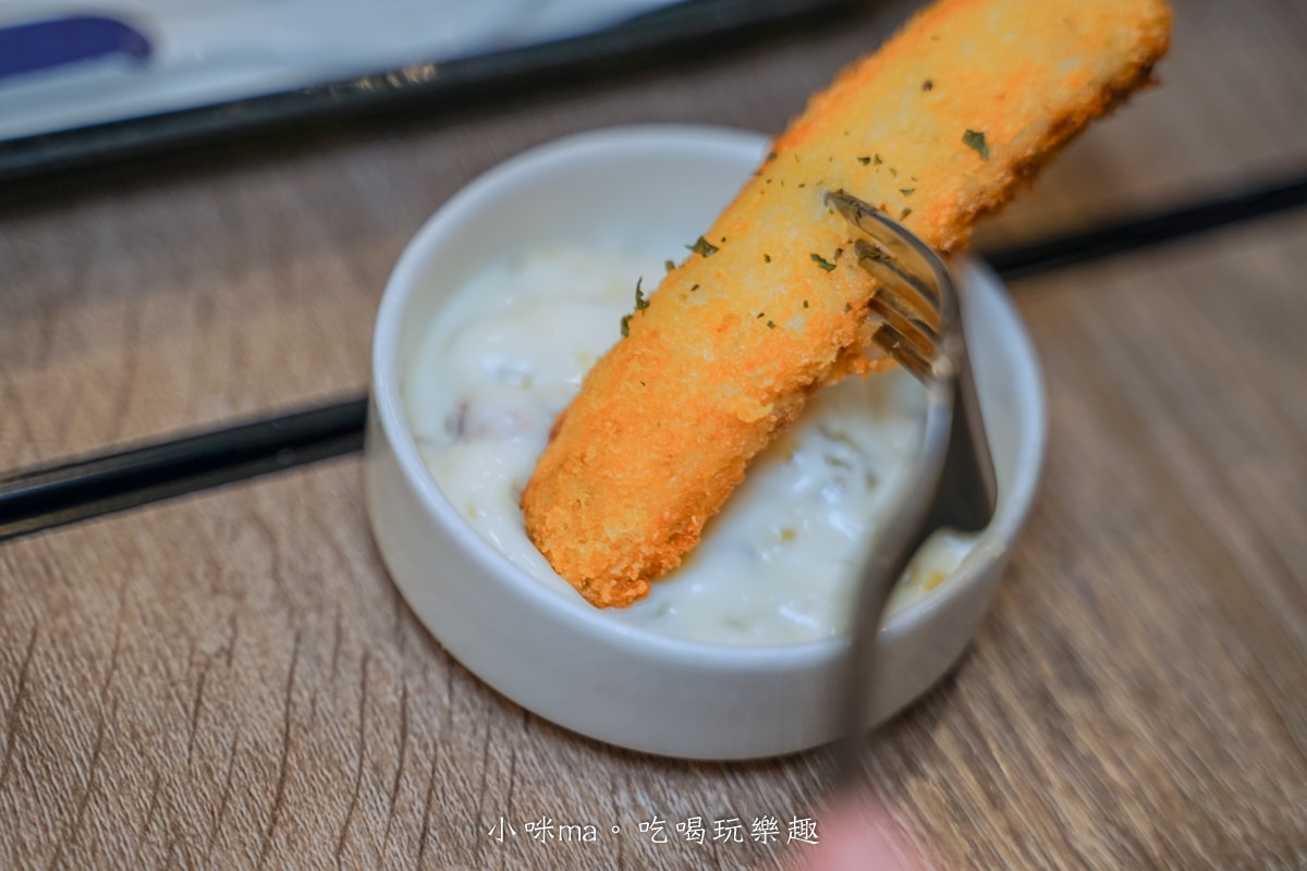 【南投美食】魯魯札札咖啡親子館｜日月潭最棒的親子餐廳，電動車、體能系列、球池玩不膩，餐點也爆好吃，日月潭美食