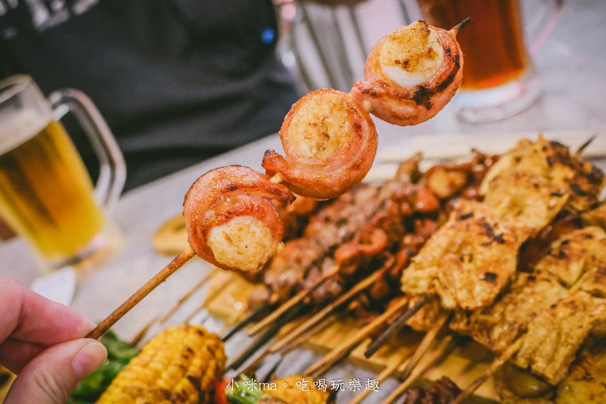 【東區美食】品都串燒攤-忠孝店|台北東區超強不限時串燒,銅板價、炭火直烤,365天都要排隊,台北宵夜推薦 - 第16張圖 【東區美食】品都串燒攤-忠孝店|台北東區超強不限時串燒,銅板價、炭火直烤,365天都要排隊,台北宵夜推薦