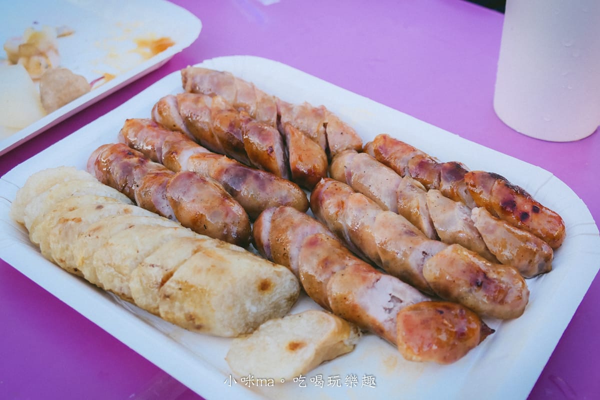 【澎湖美食】阿豹香腸攤｜在地人激推的排隊小吃，結果米腸才是必吃經典，內含菜單、價格