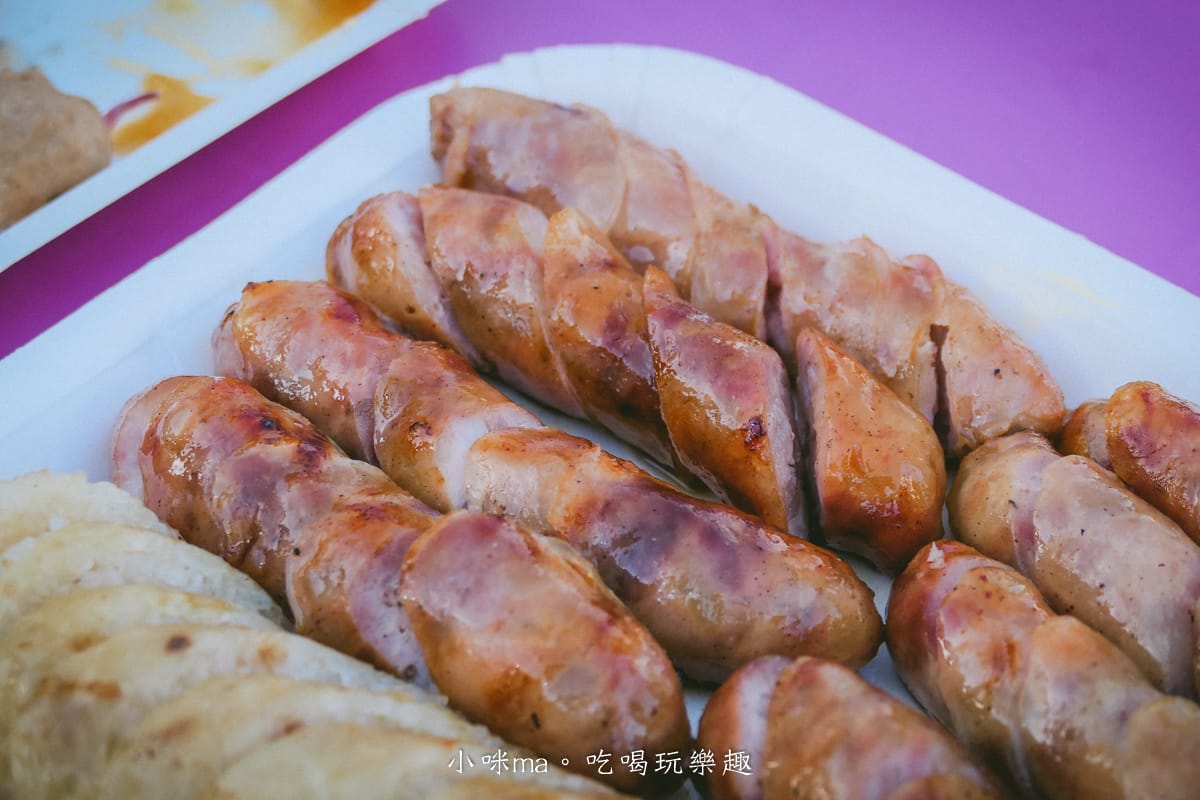 【澎湖美食】阿豹香腸攤｜在地人激推的排隊小吃，結果米腸才是必吃經典，內含菜單、價格