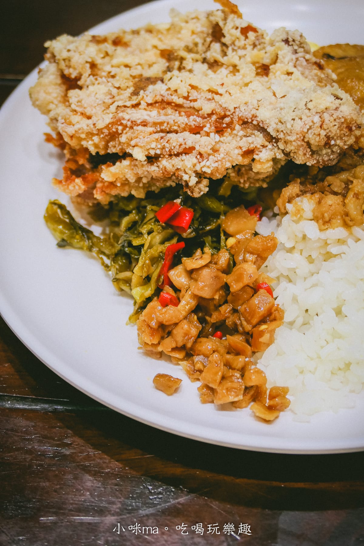 【澎湖美食】馬路益燒肉飯|老字號燒肉飯終於開店面了,小朋友才做選擇雙拼點起來,雞腿飯+辣菜脯有夠對味 - 第11張圖 【澎湖美食】馬路益燒肉飯|老字號燒肉飯終於開店面了,小朋友才做選擇雙拼點起來,雞腿飯+辣菜脯有夠對味