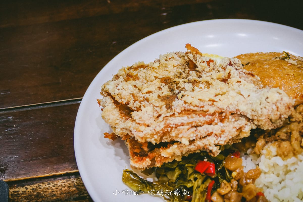 【澎湖美食】馬路益燒肉飯|老字號燒肉飯終於開店面了,小朋友才做選擇雙拼點起來,雞腿飯+辣菜脯有夠對味 - 第9張圖 【澎湖美食】馬路益燒肉飯|老字號燒肉飯終於開店面了,小朋友才做選擇雙拼點起來,雞腿飯+辣菜脯有夠對味