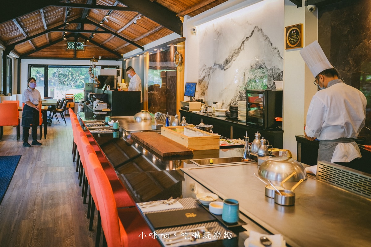 【士林鐵板燒】潼鐵板燒 至善店｜和牛搭配一整隻龍蝦，這個鐵板燒太威了，隱身森林當中，台北最美的鐵板燒餐廳，台北鐵板燒餐廳