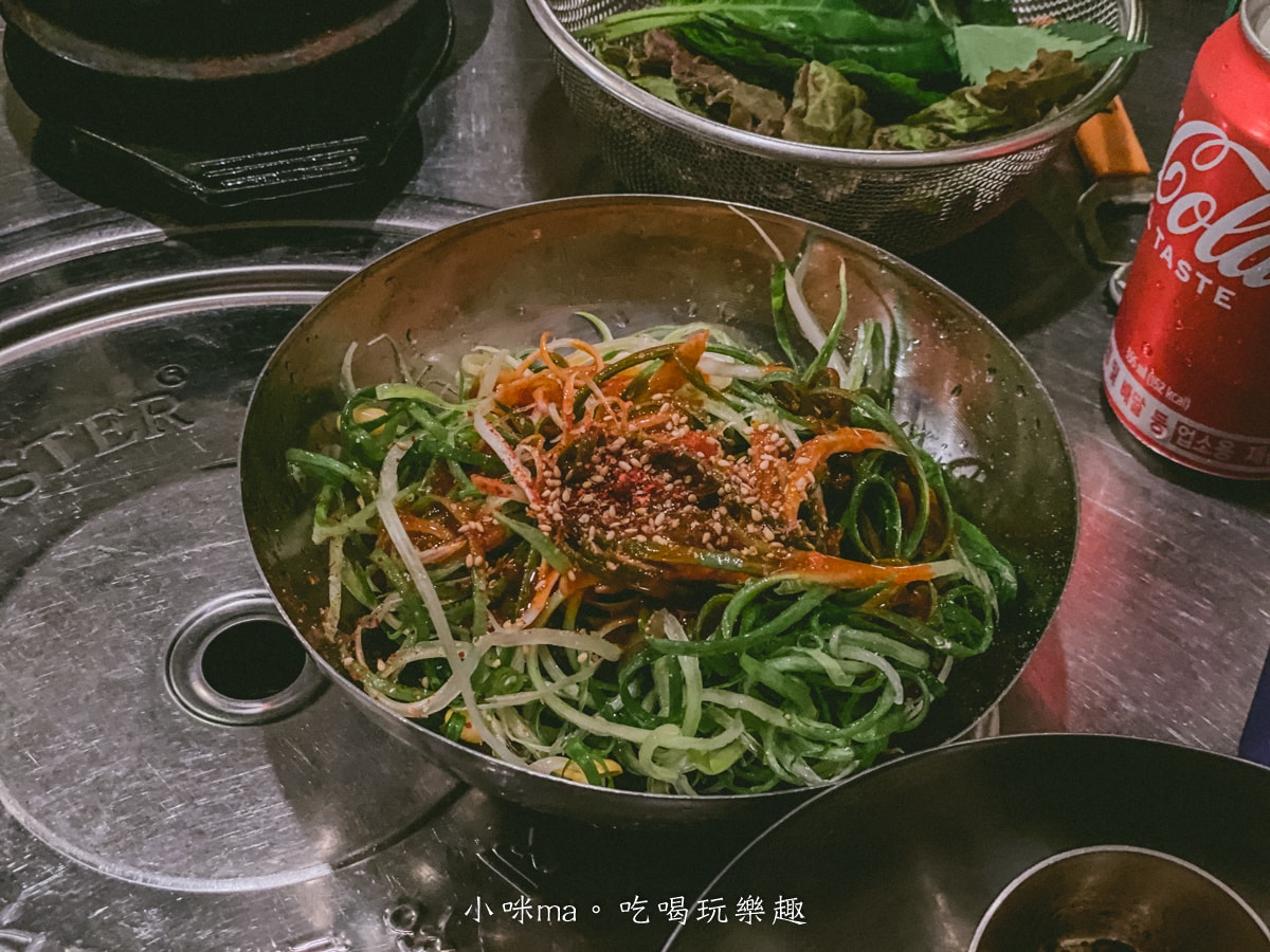 【釜山美食】釜山宅烤肉｜歐巴幫你烤肉~超香，超厚豬五花+酸白菜涮嘴解膩，來釜山必訪的歐巴燒肉