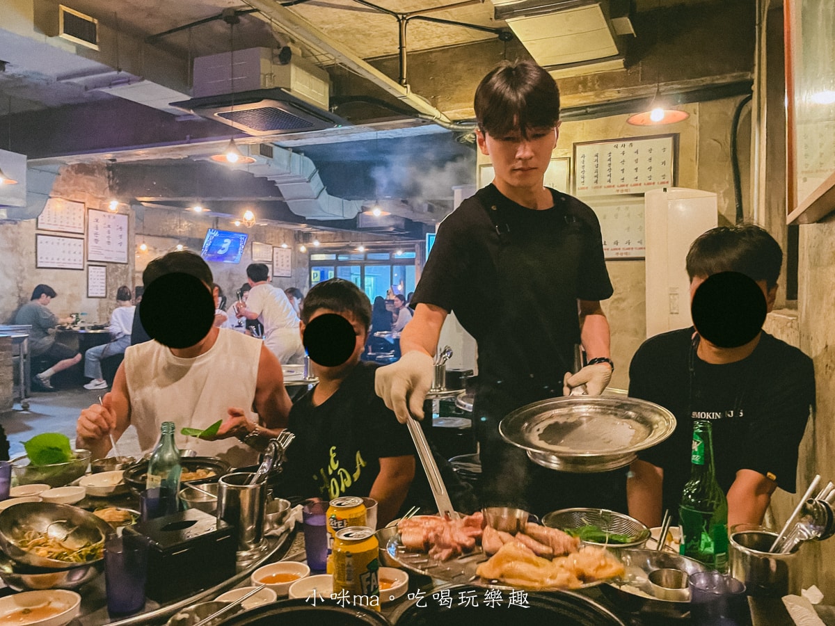 【釜山美食】釜山宅烤肉｜歐巴幫你烤肉~超香，超厚豬五花+酸白菜涮嘴解膩，來釜山必訪的歐巴燒肉
