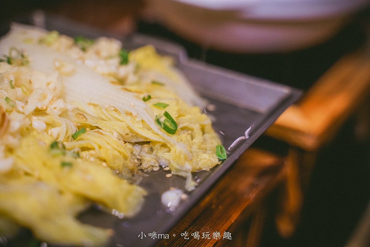 【中山區居酒屋】一起烤串｜懶得烤嗎?! 自動烤串完全不用動手，只要動口開吃就好，各類海鮮、炸物通通點的到