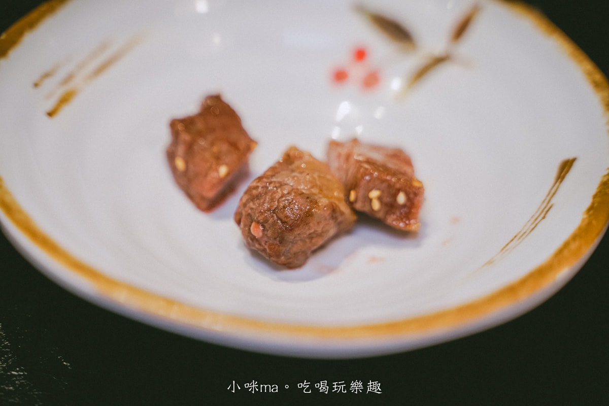 【中山區居酒屋】一起烤串｜懶得烤嗎?! 自動烤串完全不用動手，只要動口開吃就好，各類海鮮、炸物通通點的到