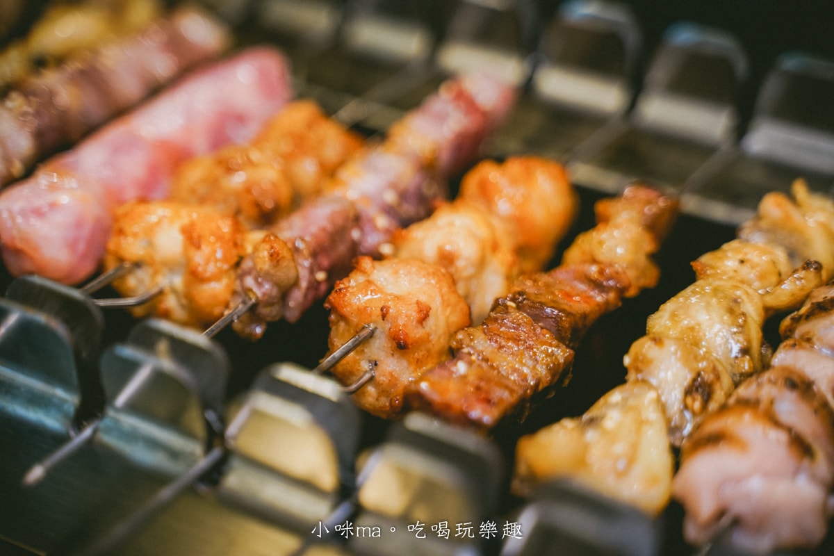 【中山區居酒屋】一起烤串｜懶得烤嗎?! 自動烤串完全不用動手，只要動口開吃就好，各類海鮮、炸物通通點的到