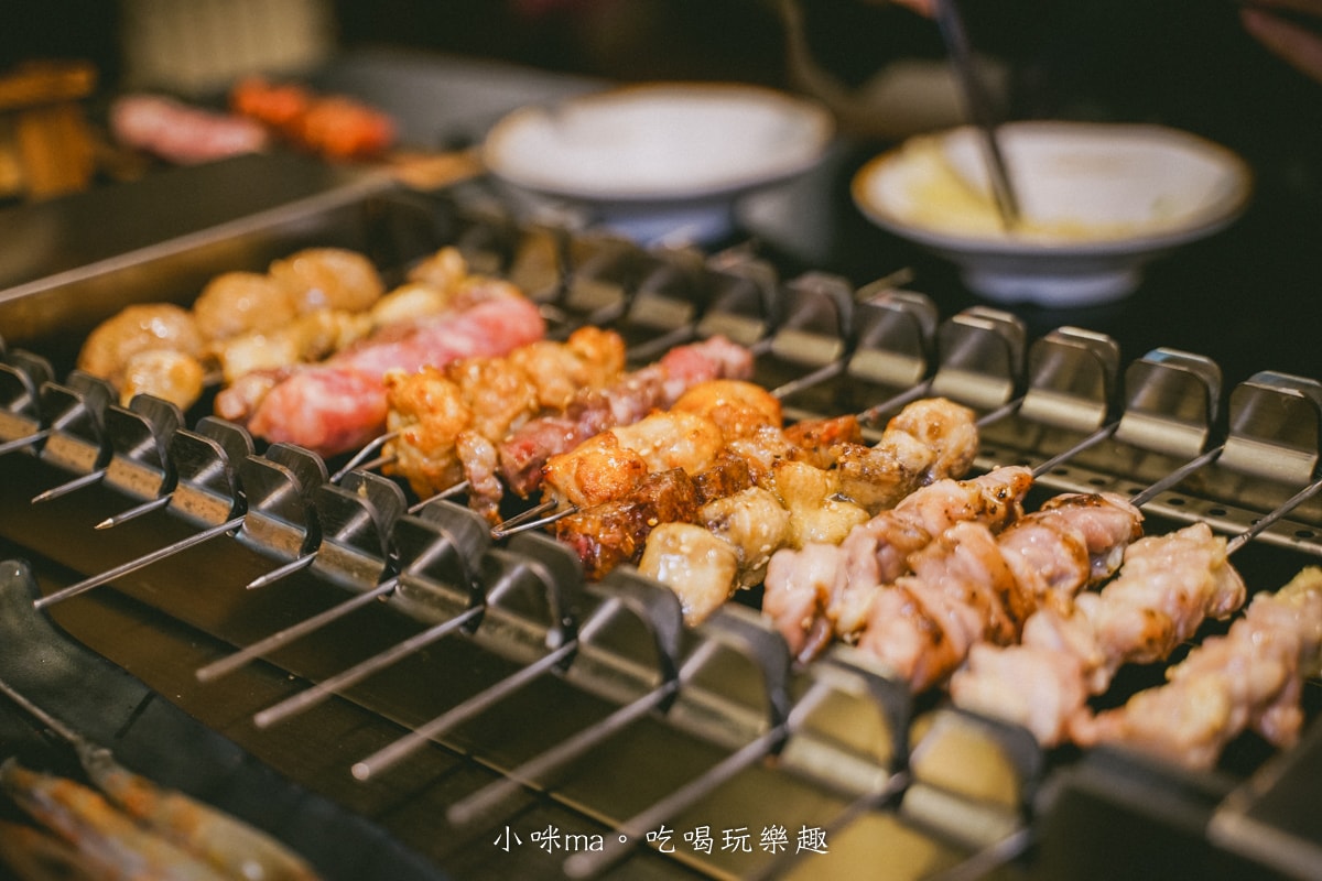 【中山區居酒屋】一起烤串｜懶得烤嗎?! 自動烤串完全不用動手，只要動口開吃就好，各類海鮮、炸物通通點的到
