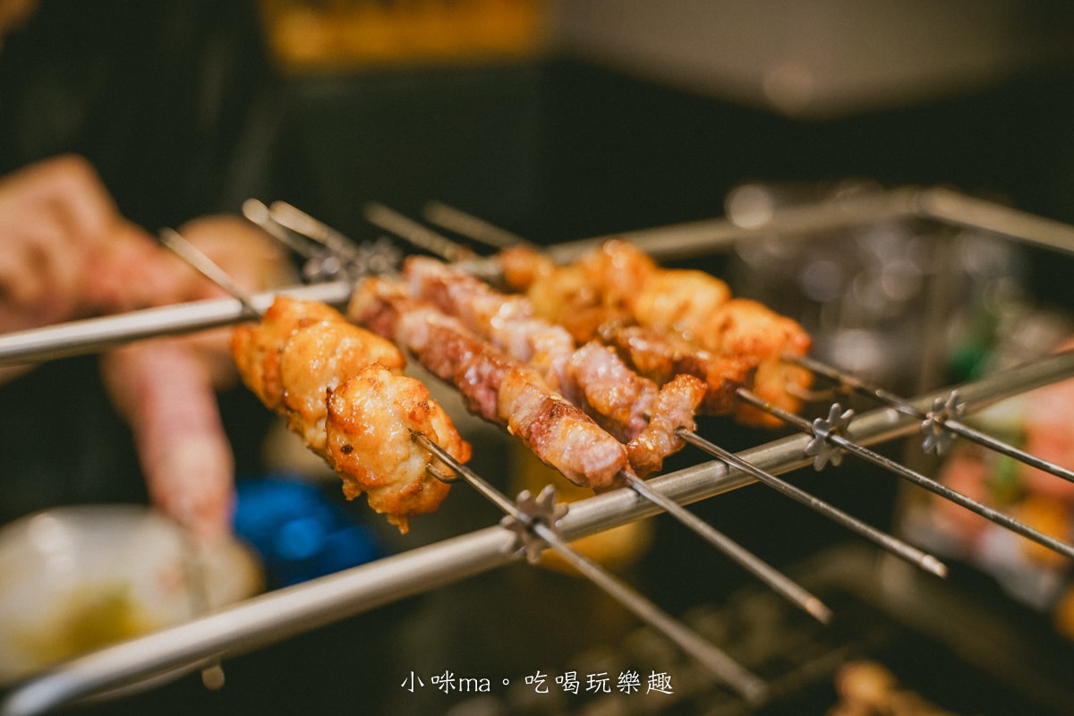 【中山區居酒屋】一起烤串｜懶得烤嗎?! 自動烤串完全不用動手，只要動口開吃就好，各類海鮮、炸物通通點的到
