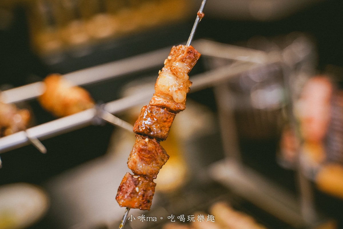 【中山區居酒屋】一起烤串｜懶得烤嗎?! 自動烤串完全不用動手，只要動口開吃就好，各類海鮮、炸物通通點的到