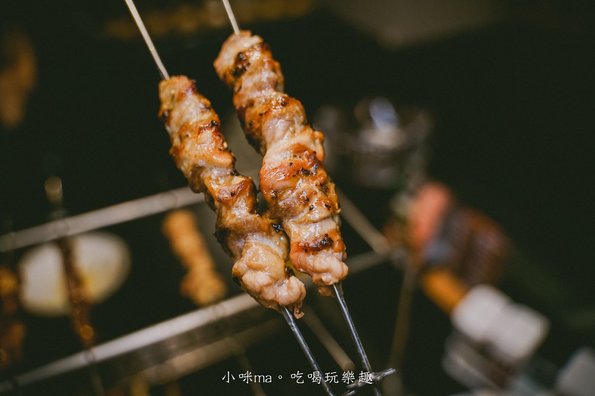 【中山區居酒屋】一起烤串｜懶得烤嗎?! 自動烤串完全不用動手，只要動口開吃就好，各類海鮮、炸物通通點的到