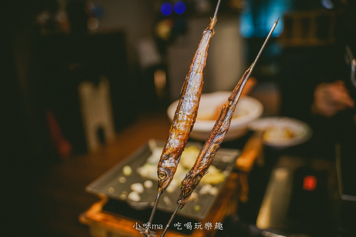 【中山區居酒屋】一起烤串｜懶得烤嗎?! 自動烤串完全不用動手，只要動口開吃就好，各類海鮮、炸物通通點的到