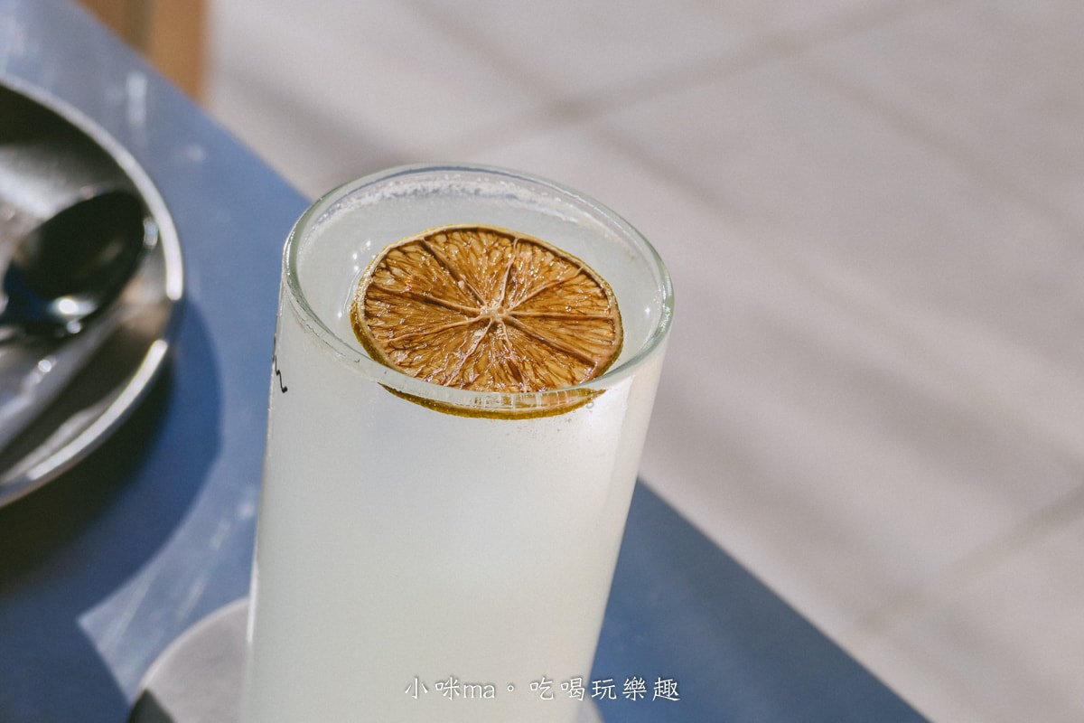 【桃園美食】浮冰咖啡 Flow coffee|小巷內簡約的韓系咖啡廳,日式刨冰、布丁必點,桃園咖啡廳 - 第16張圖 【桃園美食】浮冰咖啡 Flow coffee|小巷內簡約的韓系咖啡廳,日式刨冰、布丁必點,桃園咖啡廳