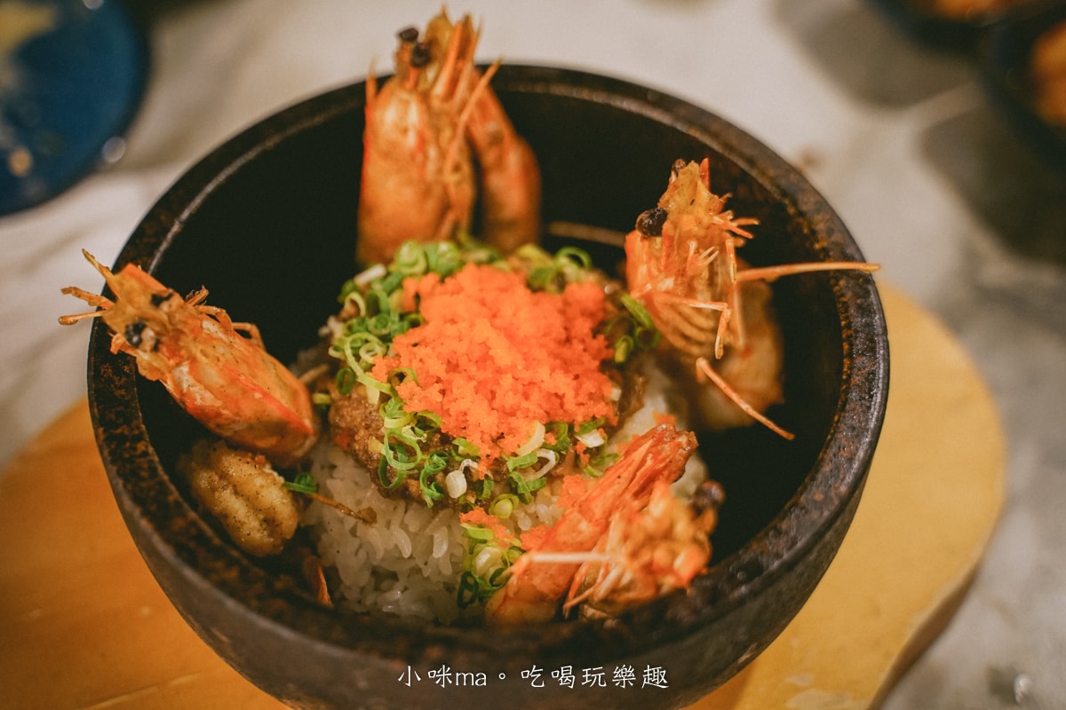 【台北燒肉】老井極上燒肉 台北信義店｜台中超夯燒肉名店台北也吃的到啦，厚切牛舌給他吃起來~生日 / 聚會餐廳