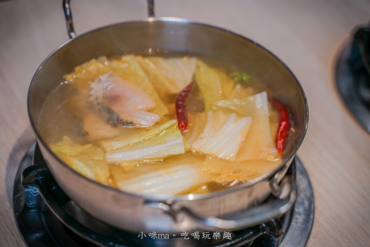 【公館涮涮鍋】宮綺火鍋 公館店|329元起吃的到大份量肉品、海鮮,蔬食bar、Hershey’s巧克力冰沙、大苑子芒果冰沙吃到飽,不收服務費 - 第18張圖 【公館涮涮鍋】宮綺火鍋 公館店|329元起吃的到大份量肉品、海鮮,蔬食bar、Hershey’s巧克力冰沙、大苑子芒果冰沙吃到飽,不收服務費