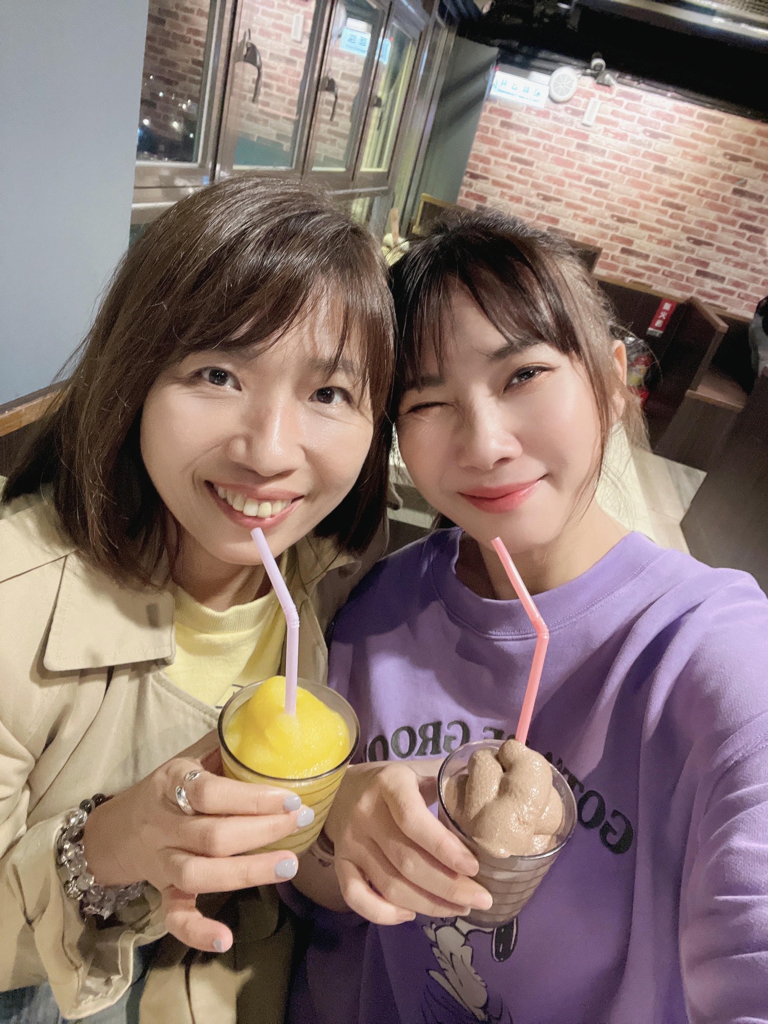 【公館涮涮鍋】宮綺火鍋 公館店|329元起吃的到大份量肉品、海鮮,蔬食bar、Hershey’s巧克力冰沙、大苑子芒果冰沙吃到飽,不收服務費 - 第36張圖 【公館涮涮鍋】宮綺火鍋 公館店|329元起吃的到大份量肉品、海鮮,蔬食bar、Hershey’s巧克力冰沙、大苑子芒果冰沙吃到飽,不收服務費