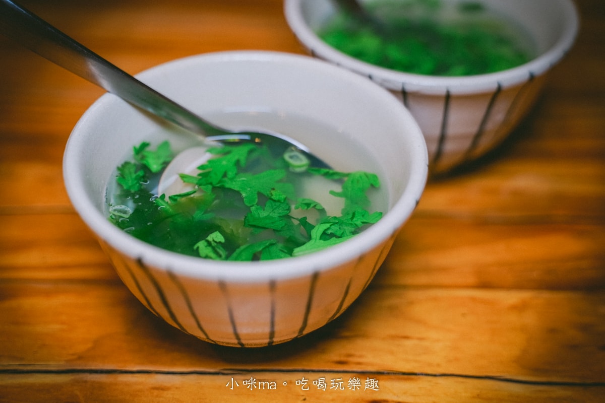 【台北無菜單料理】建一食堂|活跳跳麵包蟹新鮮上桌,海陸雙拼九道無菜單超划算,捷運忠孝復興站,台北日本料理推薦 - 第41張圖 【台北無菜單料理】建一食堂|活跳跳麵包蟹新鮮上桌,海陸雙拼九道無菜單超划算,捷運忠孝復興站,台北日本料理推薦