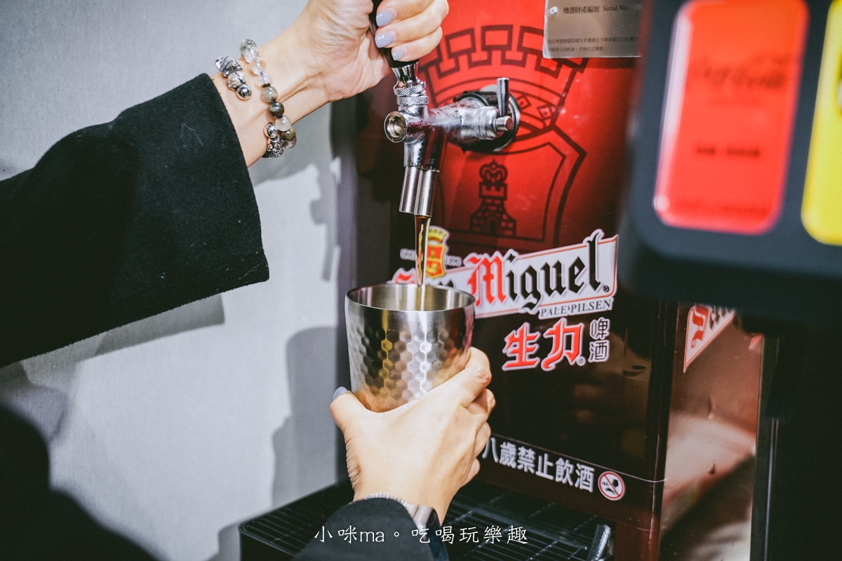 【板橋燒肉吃到飽】炎上燒肉|吃燒肉就是要喝啤酒,這裡啤酒暢飲免加價,澎湃頂級和牛、生食級干貝通通吃起來,捷運江子翠站美食 - 第17張圖 【板橋燒肉吃到飽】炎上燒肉|吃燒肉就是要喝啤酒,這裡啤酒暢飲免加價,澎湃頂級和牛、生食級干貝通通吃起來,捷運江子翠站美食