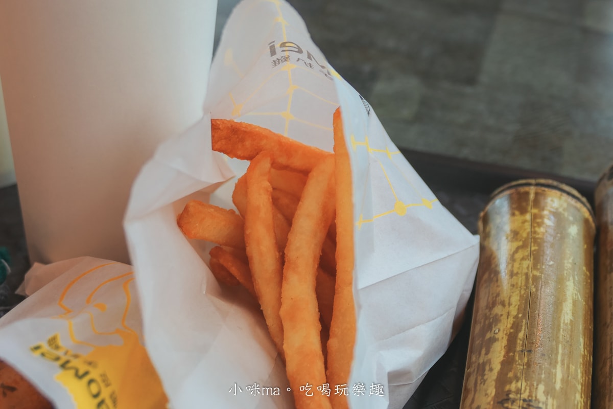 【台中清水美食】高美脆皮手扒雞-高美創始店|高美濕地旁皮脆多汁手扒雞,好停車附免費洗腳區,台中美食 - 第16張圖 【台中清水美食】高美脆皮手扒雞-高美創始店|高美濕地旁皮脆多汁手扒雞,好停車附免費洗腳區,台中美食