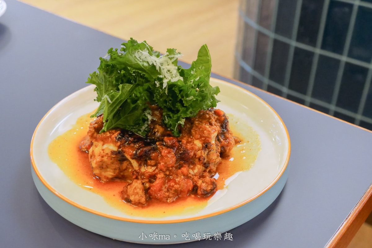【台北不限時咖啡廳】Sweet & Sour Kitchen 重慶｜獨棟老宅咖啡廳Sweet & Sour Life開二店啦，每一層都充滿藝術感，捷運北門站