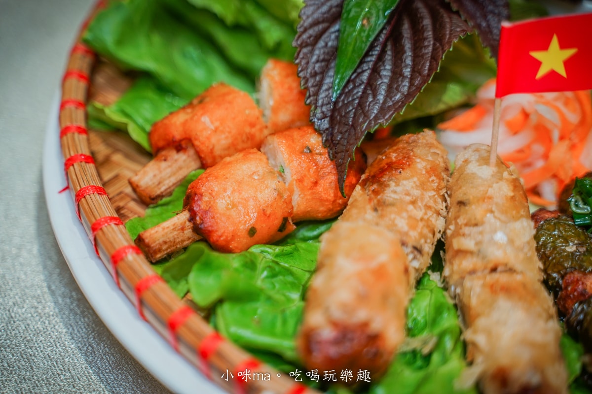 【汐止美食】銘記越南美食｜汐止人大推的越式料理！景觀庭院、上百道越式美味、免費停車場，聚會絕佳首選
