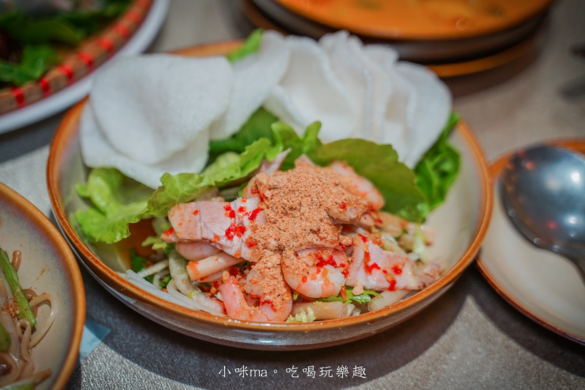 【汐止美食】銘記越南美食｜汐止人大推的越式料理！景觀庭院、上百道越式美味、免費停車場，聚會絕佳首選