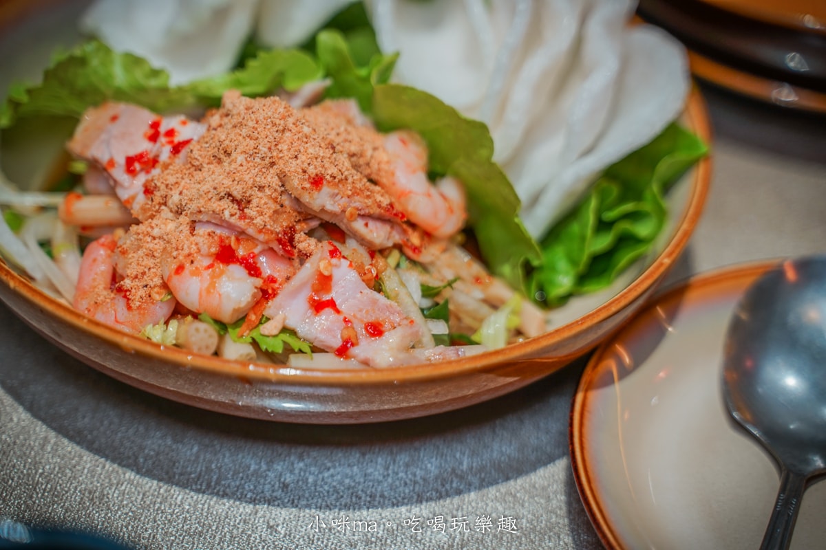 【汐止美食】銘記越南美食｜汐止人大推的越式料理！景觀庭院、上百道越式美味、免費停車場，聚會絕佳首選