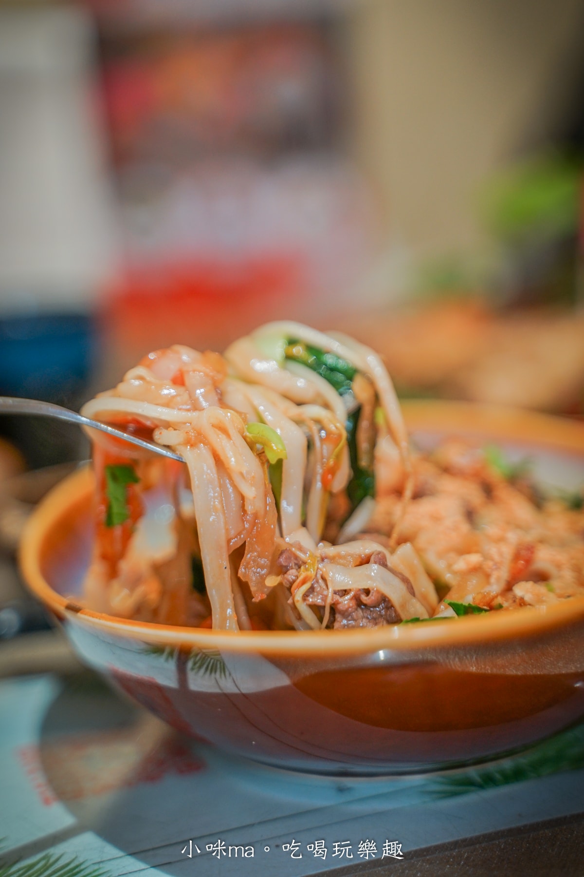 【汐止美食】銘記越南美食｜汐止人大推的越式料理！景觀庭院、上百道越式美味、免費停車場，聚會絕佳首選