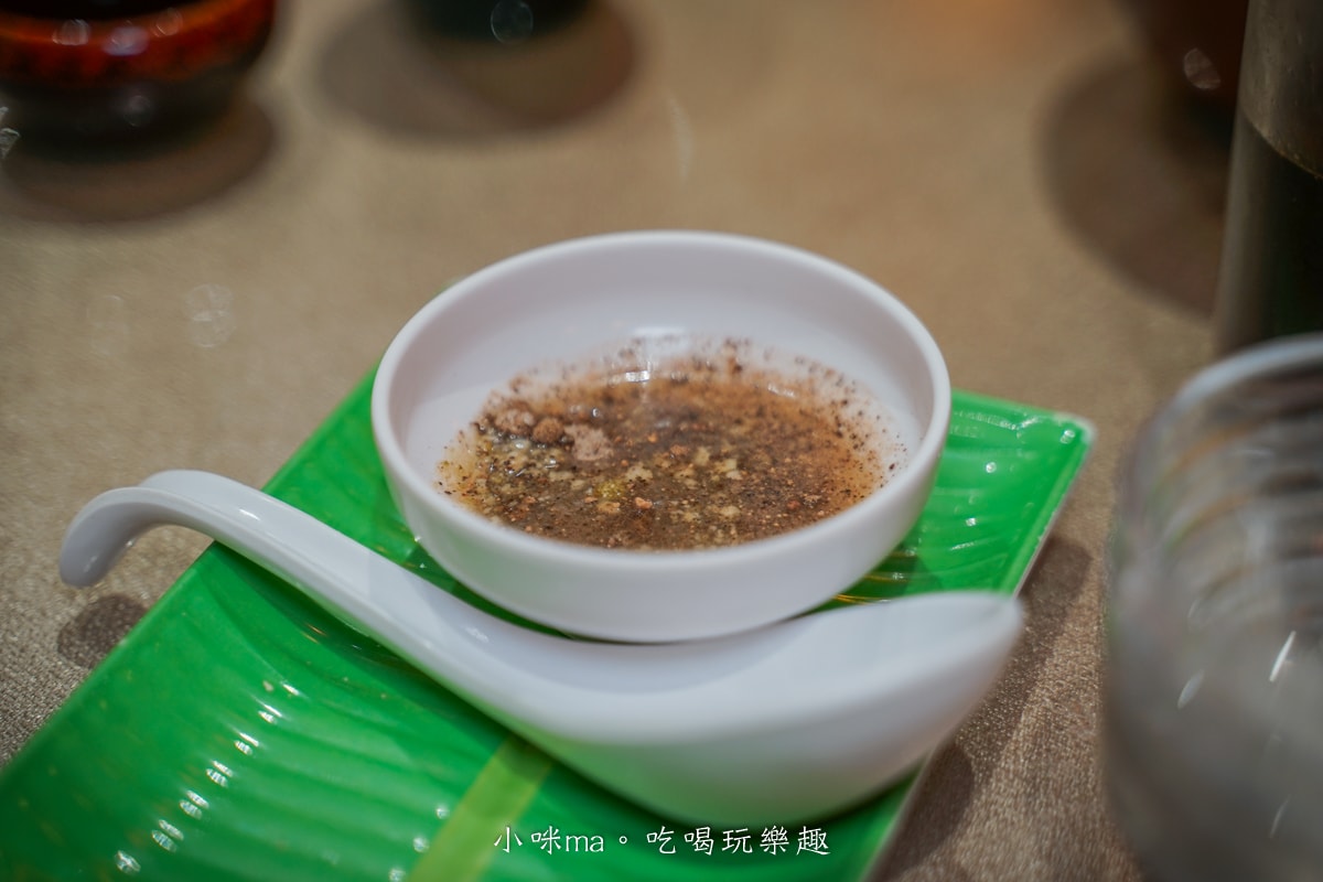 【汐止美食】銘記越南美食｜汐止人大推的越式料理！景觀庭院、上百道越式美味、免費停車場，聚會絕佳首選