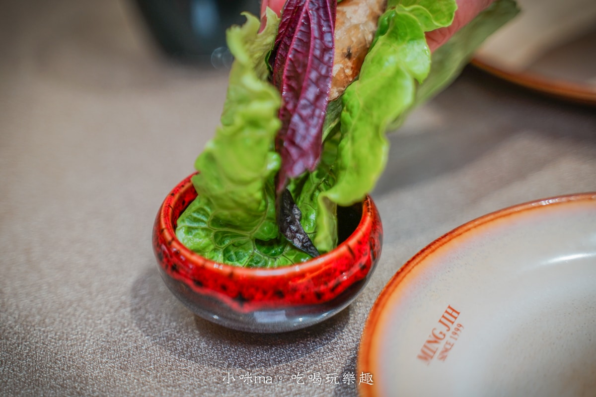【汐止美食】銘記越南美食｜汐止人大推的越式料理！景觀庭院、上百道越式美味、免費停車場，聚會絕佳首選
