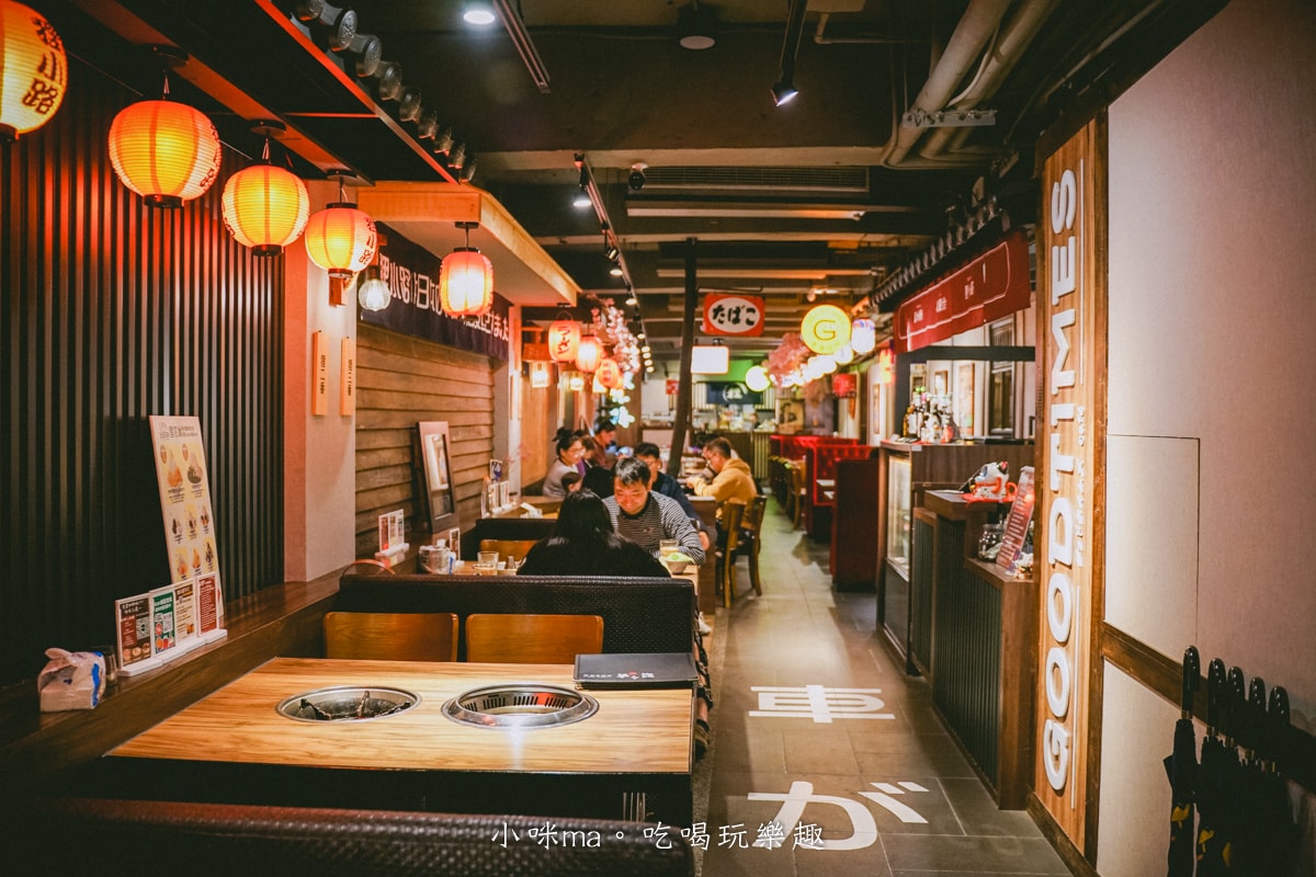 【基隆美食】狸小路燒肉專賣店 基隆廟口店|基隆超人氣老字號燒肉專賣店!!燒肉、鍋物一次get,基隆廟口美食 - 第4張圖 【基隆美食】狸小路燒肉專賣店 基隆廟口店|基隆超人氣老字號燒肉專賣店!!燒肉、鍋物一次get,基隆廟口美食