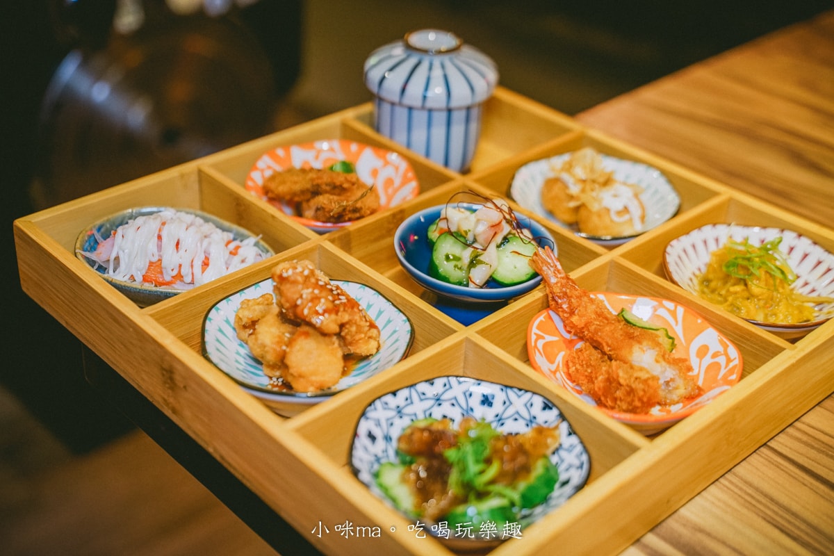 【基隆美食】狸小路燒肉專賣店 基隆廟口店|基隆超人氣老字號燒肉專賣店!!燒肉、鍋物一次get,基隆廟口美食 - 第13張圖 【基隆美食】狸小路燒肉專賣店 基隆廟口店|基隆超人氣老字號燒肉專賣店!!燒肉、鍋物一次get,基隆廟口美食