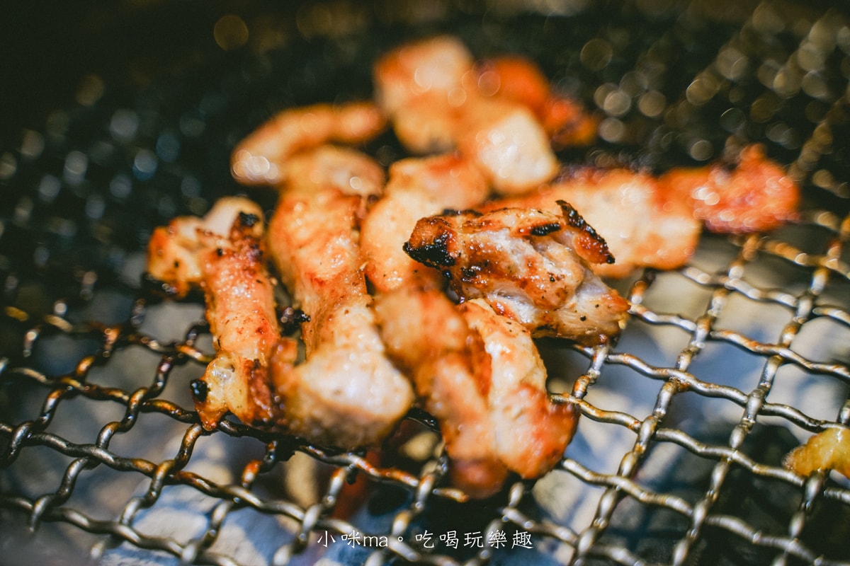 【基隆美食】狸小路燒肉專賣店 基隆廟口店|基隆超人氣老字號燒肉專賣店!!燒肉、鍋物一次get,基隆廟口美食 - 第23張圖 【基隆美食】狸小路燒肉專賣店 基隆廟口店|基隆超人氣老字號燒肉專賣店!!燒肉、鍋物一次get,基隆廟口美食
