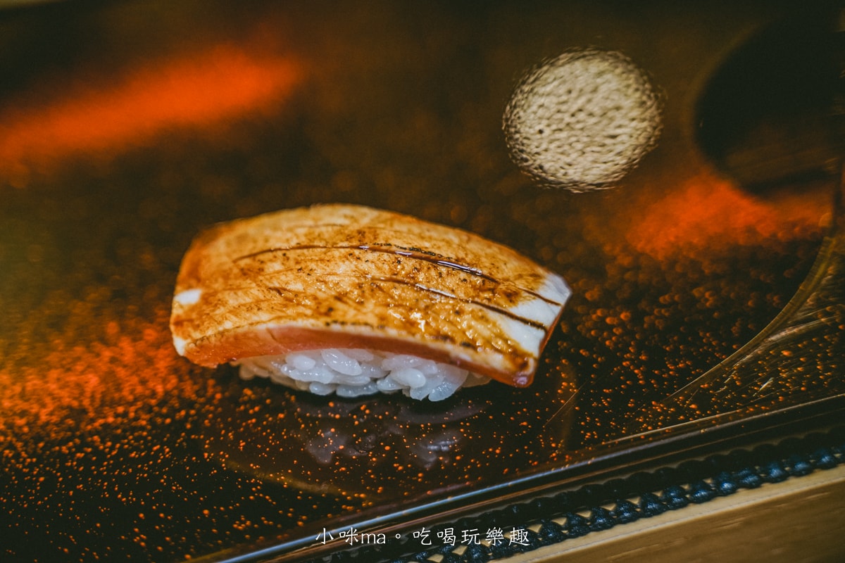 【中永和約會慶生餐廳】鮨明吟Sushi Mingyin｜星級日料酥炸小河豚、鑽石最中餅這裡才吃的到，生日、慶祝、聚餐首選餐廳，永和日本料理推薦 / 永和高級餐廳推薦