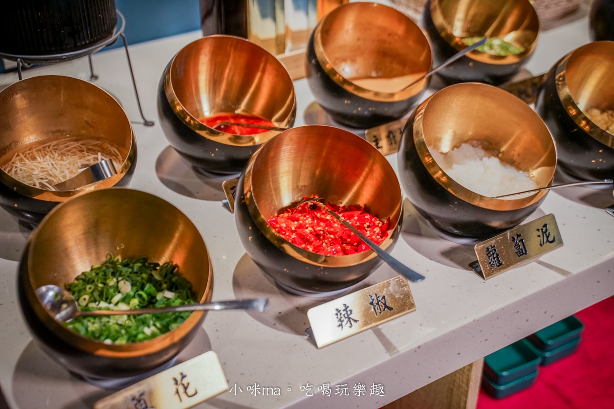 【桃園火鍋】金蒔鍋物-桃園站前店｜華麗餐酒館般的高質感鍋物店，近30種蔬食、飲料、麵食自助吧吃到飽，桃園火車站美食