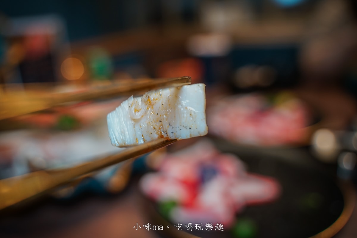 【桃園火鍋】金蒔鍋物-桃園站前店｜華麗餐酒館般的高質感鍋物店，近30種蔬食、飲料、麵食自助吧吃到飽，桃園火車站美食