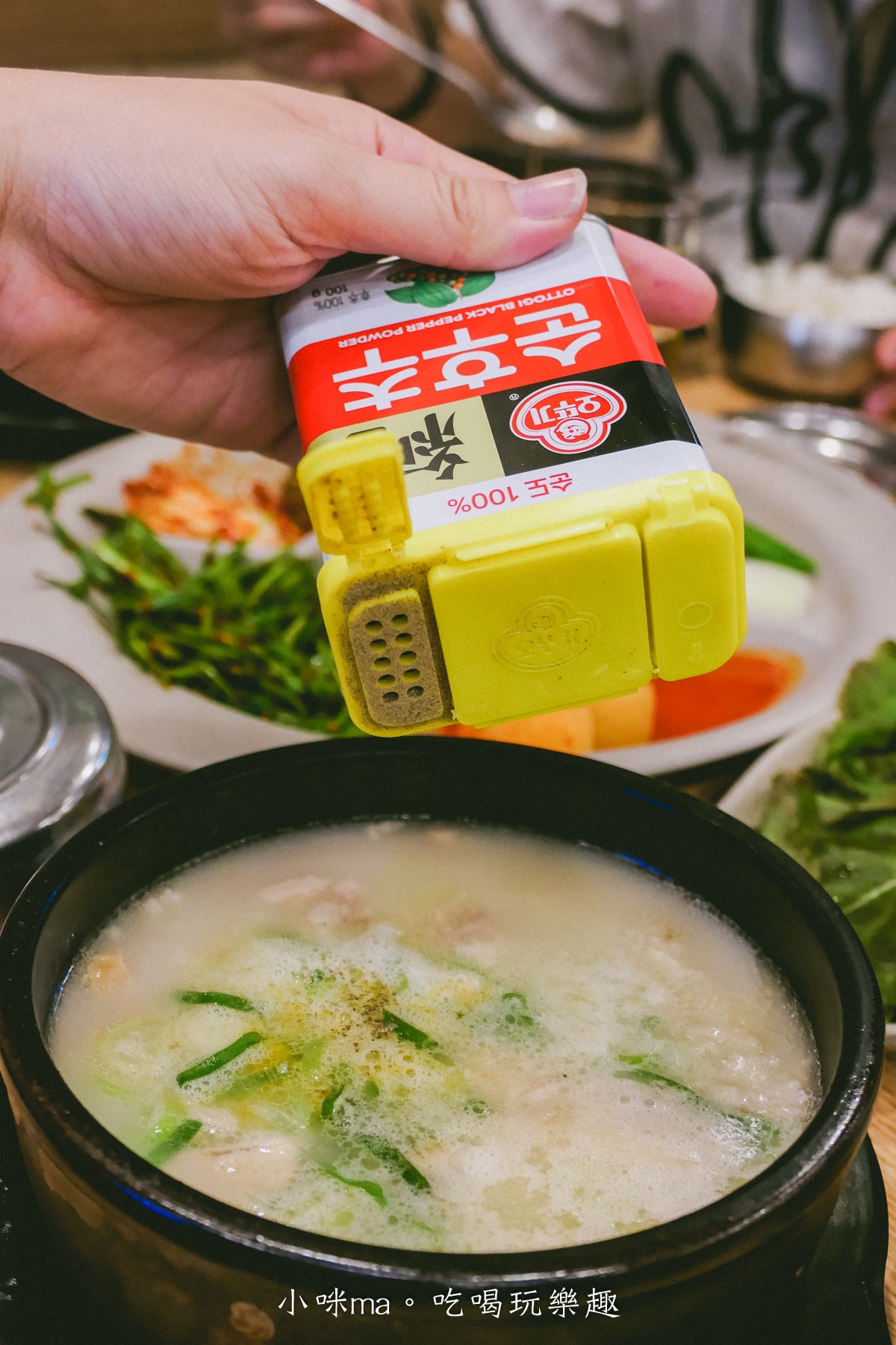 【釜山美食】密陽血腸豬肉湯飯 西面店|24小時營業的湯飯,醒酒湯比豬肉湯飯還好吃,白切肉也要點起來,有中文菜單 - 第26張圖 【釜山美食】密陽血腸豬肉湯飯 西面店|24小時營業的湯飯,醒酒湯比豬肉湯飯還好吃,白切肉也要點起來,有中文菜單