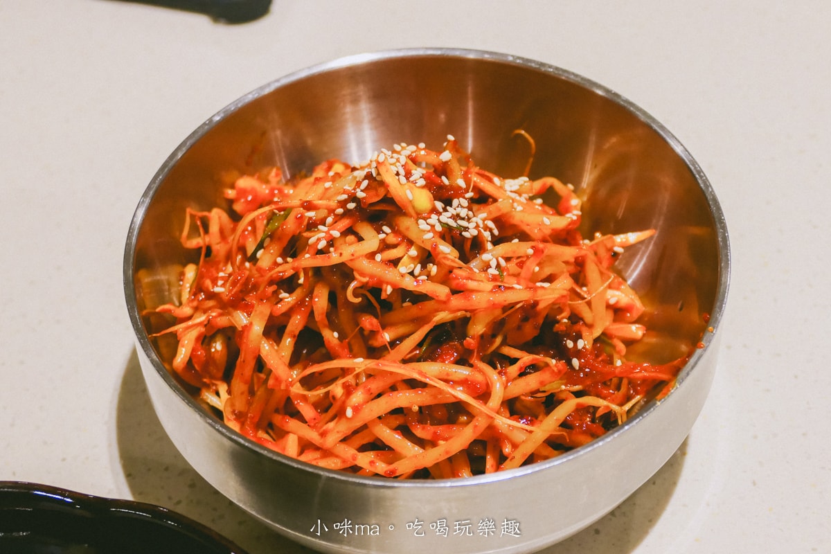 【釜山美食】味贊王鹽烤肉 富平店｜3.5公分厚豬五花全程代烤，價格實惠 CP值爆表，釜山烤肉