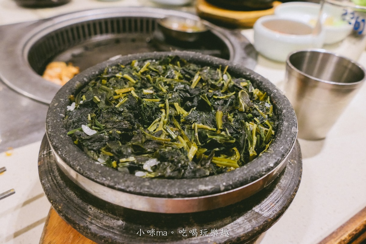 【釜山美食】味贊王鹽烤肉 富平店｜3.5公分厚豬五花全程代烤，價格實惠 CP值爆表，釜山烤肉