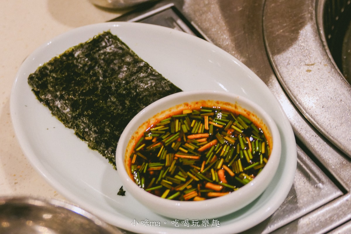 【釜山美食】味贊王鹽烤肉 富平店｜3.5公分厚豬五花全程代烤，價格實惠 CP值爆表，釜山烤肉