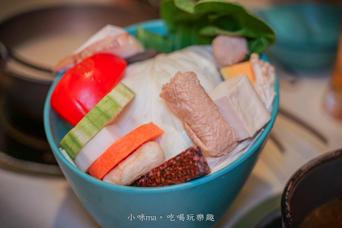 【新莊燒肉吃到飽推薦】饞饞燒肉 PLUS+|輔大最夯的火烤兩吃,日本生食級生蠔、大干貝、和牛吃到飽任你選!最低598起,新莊輔大美食推薦(附菜單) - 第13張圖 【新莊燒肉吃到飽推薦】饞饞燒肉 PLUS+|輔大最夯的火烤兩吃,日本生食級生蠔、大干貝、和牛吃到飽任你選!最低598起,新莊輔大美食推薦(附菜單)