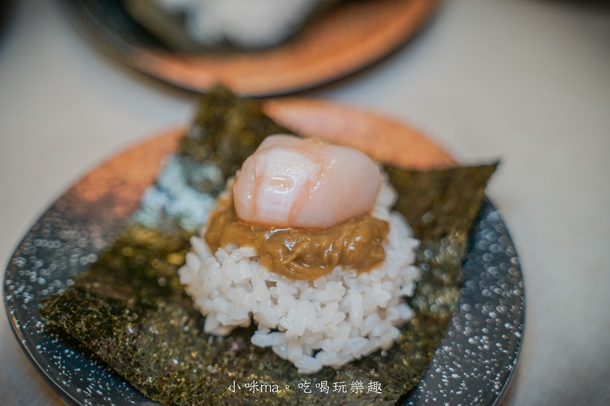 【新莊燒肉吃到飽推薦】饞饞燒肉 PLUS+|輔大最夯的火烤兩吃,日本生食級生蠔、大干貝、和牛吃到飽任你選!最低598起,新莊輔大美食推薦(附菜單) - 第38張圖 【新莊燒肉吃到飽推薦】饞饞燒肉 PLUS+|輔大最夯的火烤兩吃,日本生食級生蠔、大干貝、和牛吃到飽任你選!最低598起,新莊輔大美食推薦(附菜單)