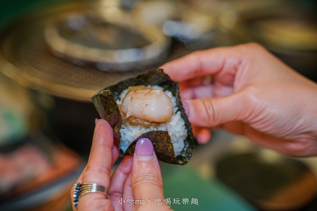【新莊燒肉吃到飽推薦】饞饞燒肉 PLUS+|輔大最夯的火烤兩吃,日本生食級生蠔、大干貝、和牛吃到飽任你選!最低598起,新莊輔大美食推薦(附菜單) - 第40張圖 【新莊燒肉吃到飽推薦】饞饞燒肉 PLUS+|輔大最夯的火烤兩吃,日本生食級生蠔、大干貝、和牛吃到飽任你選!最低598起,新莊輔大美食推薦(附菜單)