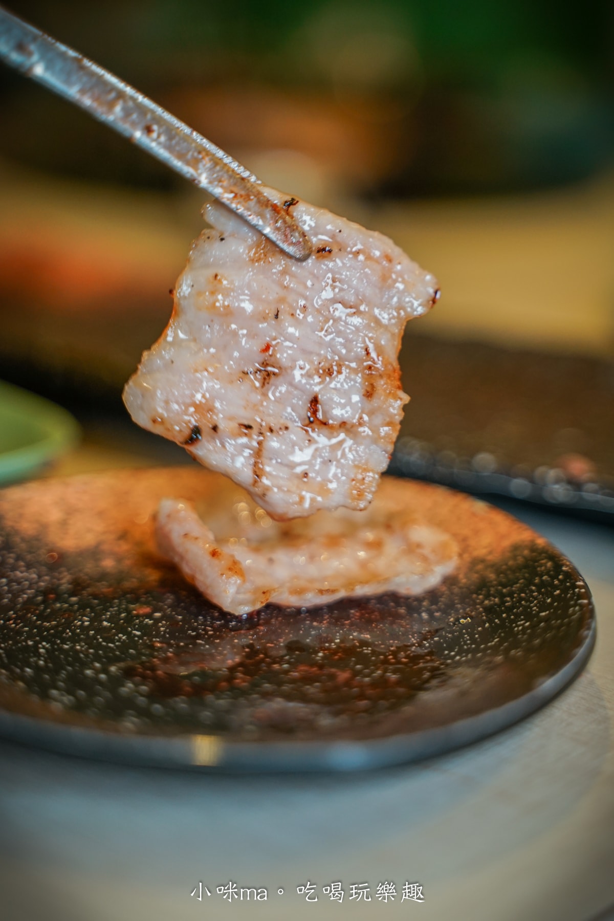 【新莊燒肉吃到飽推薦】饞饞燒肉 PLUS+|輔大最夯的火烤兩吃,日本生食級生蠔、大干貝、和牛吃到飽任你選!最低598起,新莊輔大美食推薦(附菜單) - 第54張圖 【新莊燒肉吃到飽推薦】饞饞燒肉 PLUS+|輔大最夯的火烤兩吃,日本生食級生蠔、大干貝、和牛吃到飽任你選!最低598起,新莊輔大美食推薦(附菜單)