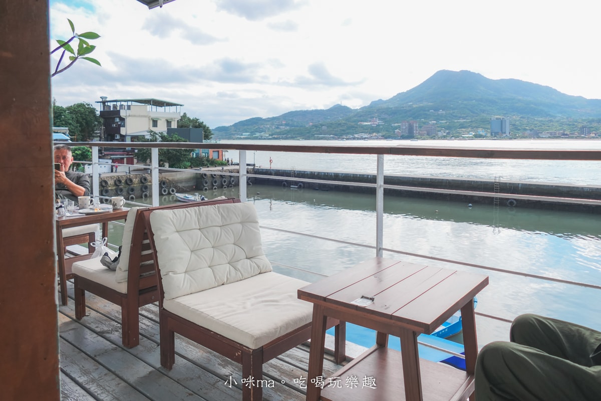 【淡水美食】安克黑咖啡 Ancre café|淡水河景第一排,咖啡配上超Q鬆餅甜甜圈太愜意啦~,淡水景觀咖啡廳 - 第10張圖 【淡水美食】安克黑咖啡 Ancre café|淡水河景第一排,咖啡配上超Q鬆餅甜甜圈太愜意啦~,淡水景觀咖啡廳