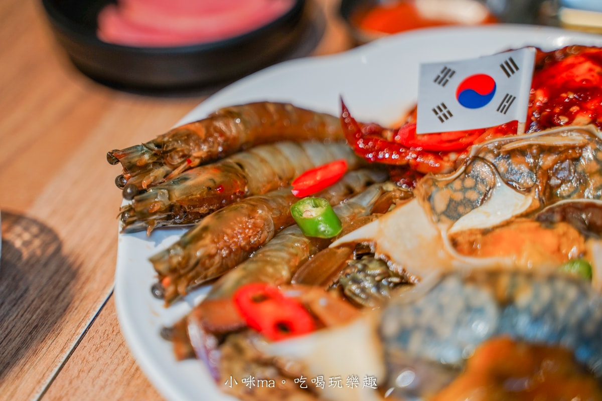 【台北美食】小班韓式烤腸|全台第一間超道地的烤牛腸、豬腸、醬蟹專賣店,起司雙拼太銷魂啦~(內含菜單),東區韓式料理 - 第46張圖 【台北美食】小班韓式烤腸|全台第一間超道地的烤牛腸、豬腸、醬蟹專賣店,起司雙拼太銷魂啦~(內含菜單),東區韓式料理