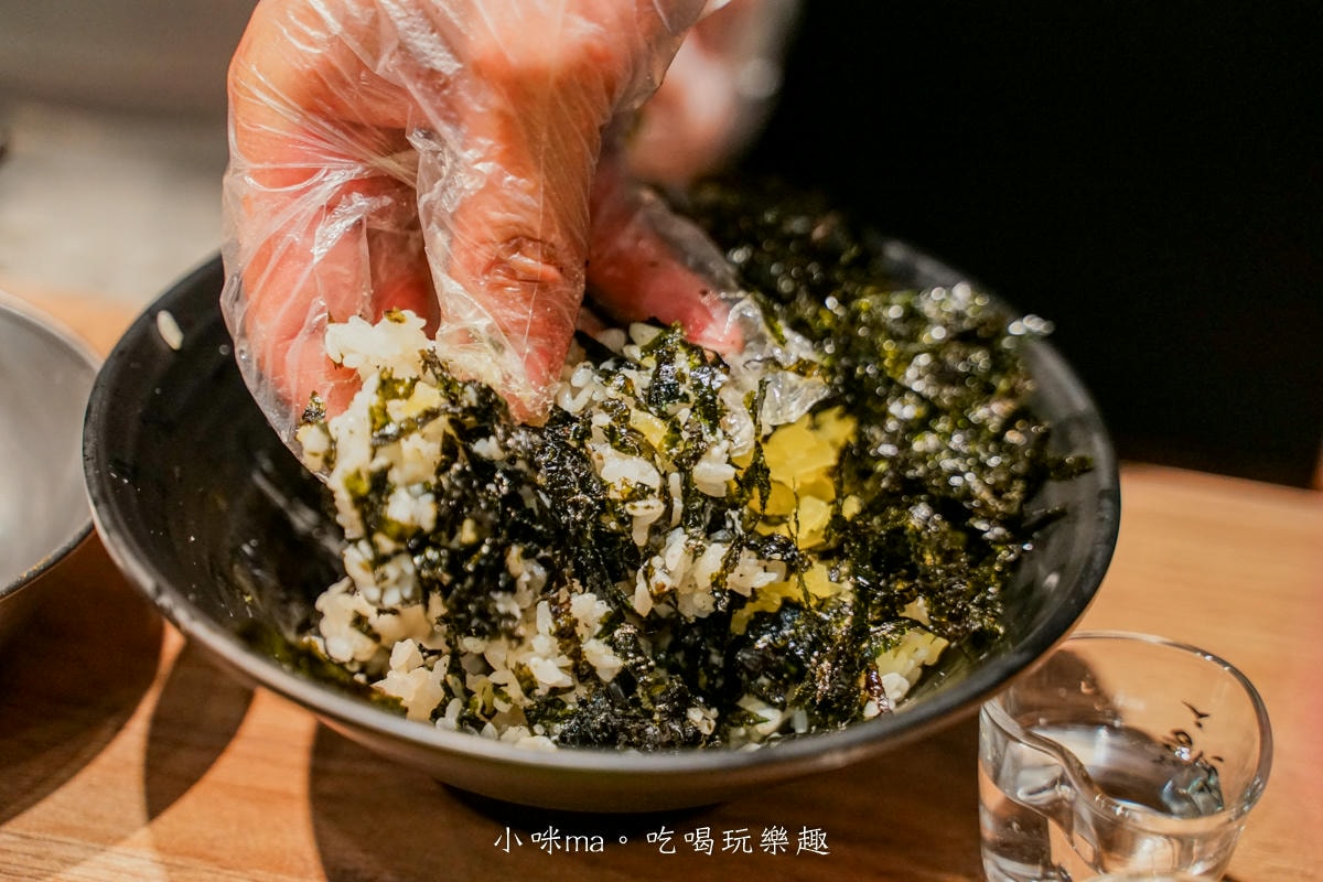 【台北美食】小班韓式烤腸|全台第一間超道地的烤牛腸、豬腸、醬蟹專賣店,起司雙拼太銷魂啦~(內含菜單),東區韓式料理 - 第32張圖 【台北美食】小班韓式烤腸|全台第一間超道地的烤牛腸、豬腸、醬蟹專賣店,起司雙拼太銷魂啦~(內含菜單),東區韓式料理