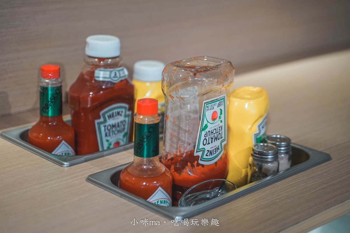 【東區早午餐】At.First More 早寓｜延吉街超人氣早午餐開新店啦！森林系空間、寵物友善、免服務費，大份量早午餐超又有飽足感，捷運忠孝敦化站